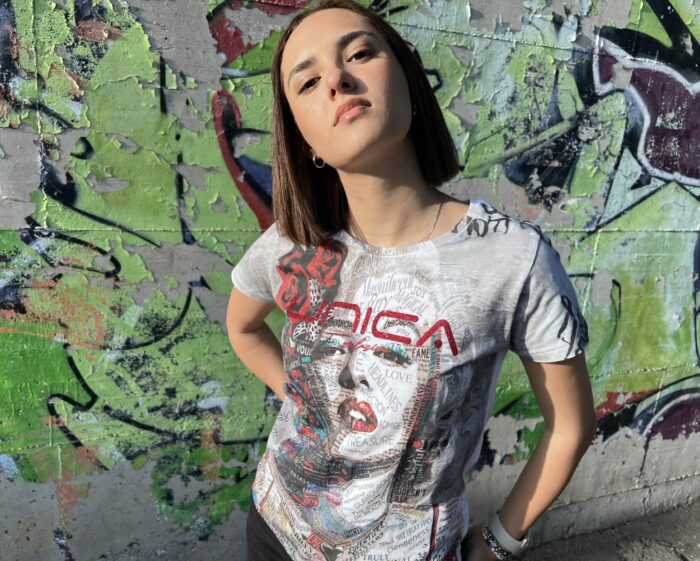 T-Shirt Unica All-over Poster - immagine 2